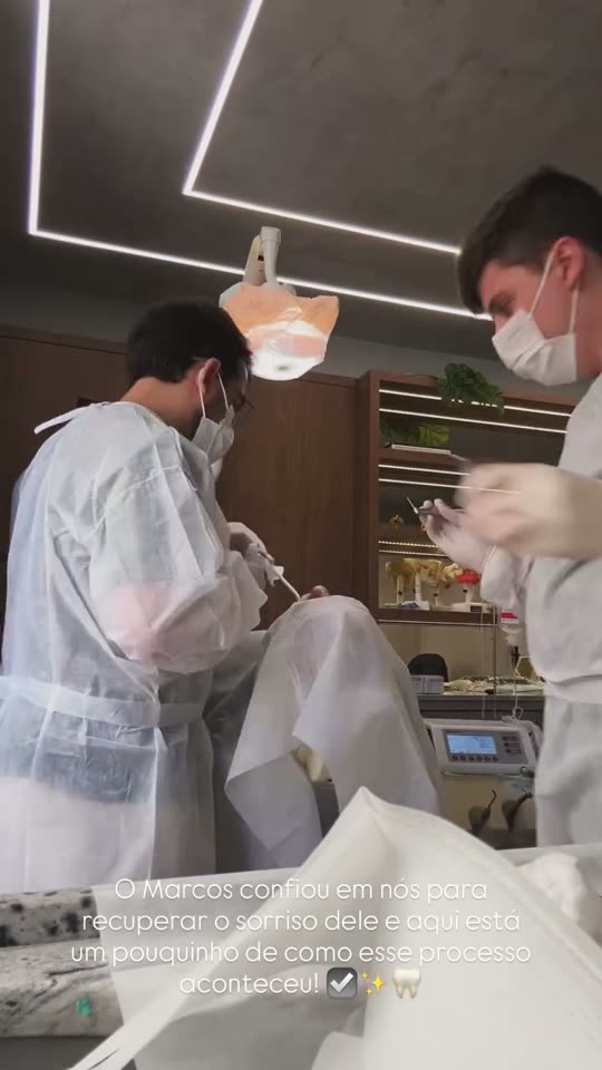 dr caio marconi implante dentario volta redonda bastidores do procedimento